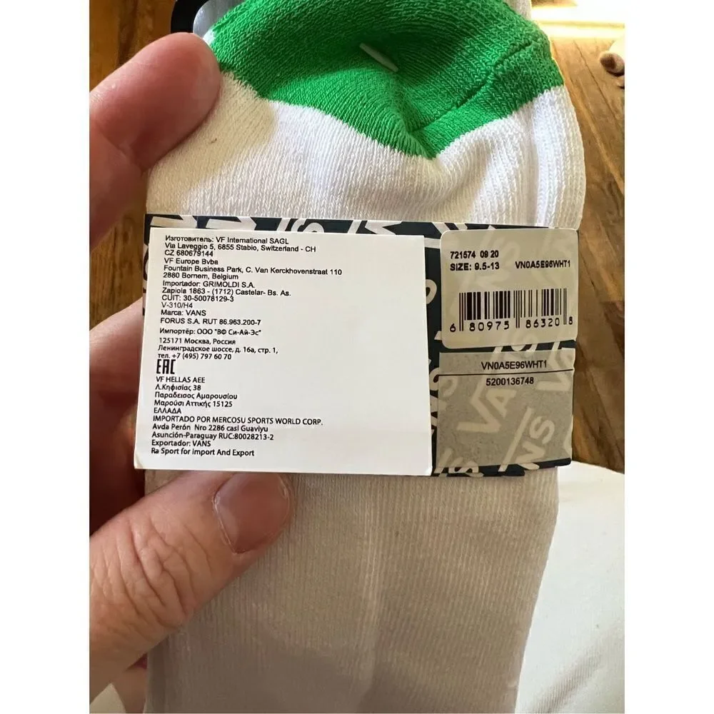 1 LEFT! Vans Vault OGSweet Leaf Crew Socks